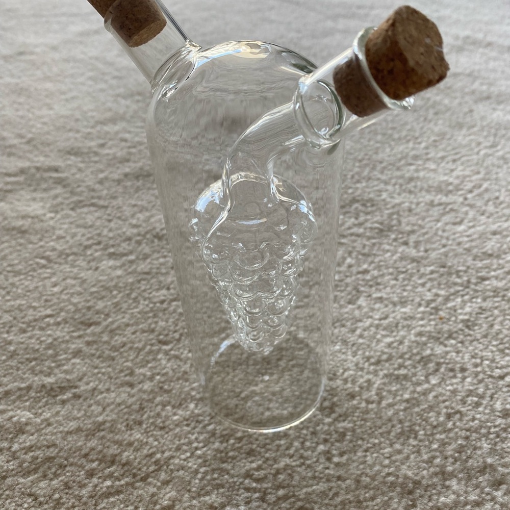 SALE! Clear Glass Oil and Vinegar Dispenser with Cork Stoppers